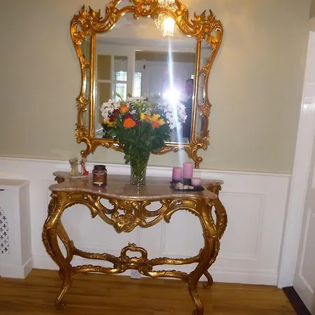 Petitswood House Mullingar