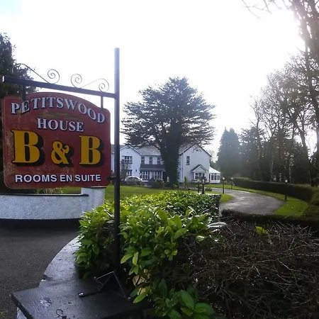 Nocleg ze śniadaniem Petitswood House Mullingar