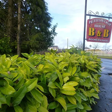 Petitswood House Mullingar
